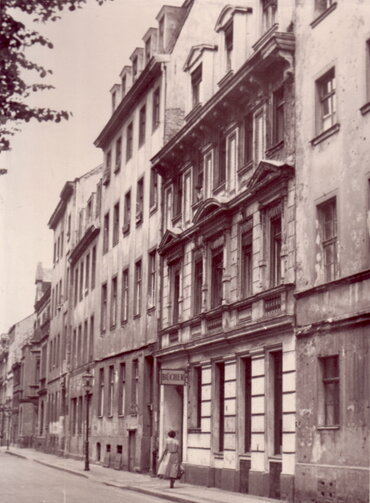 Das Haus in der Sophienstraße 19 (um 1950).